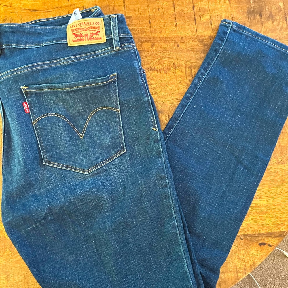 Levi's Women's Dark Blue Skinny Jeans